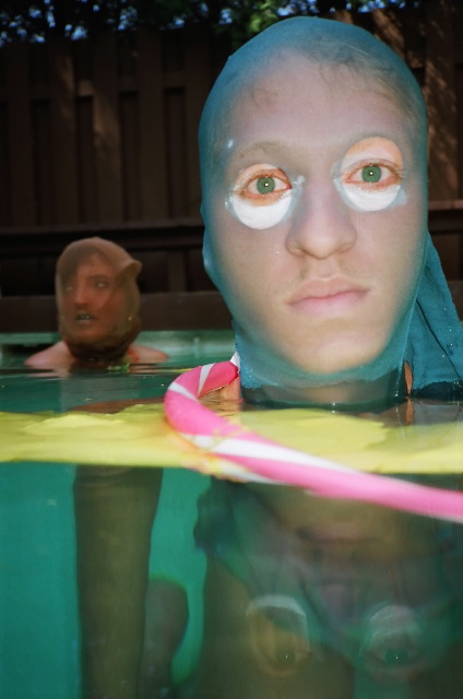 Link to Image of Val and Gary Underwater